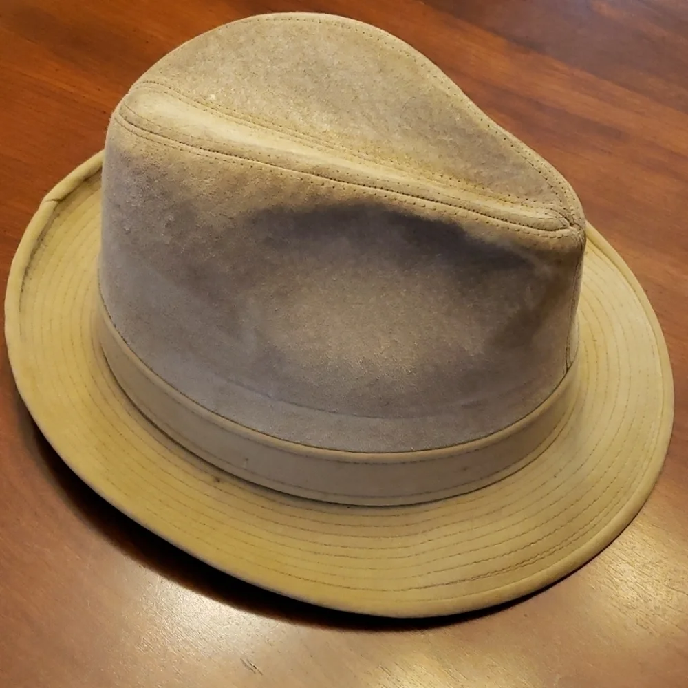 VTG Dobbs Fedora Suede Leather 6 7/8 Feather EUC